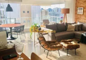 Foto 1 de Apartamento com 2 Quartos à venda, 87m² em Sumaré, São Paulo