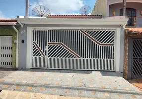 Foto 1 de Casa com 3 Quartos para alugar, 150m² em Vila Santa Emília, Tatuí