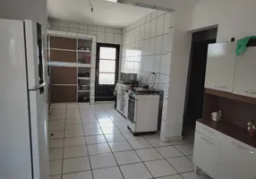 Foto 1 de Casa com 3 Quartos à venda, 131m² em Carmo, Araraquara