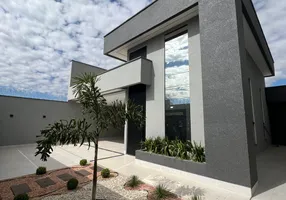 Foto 1 de Casa com 3 Quartos à venda, 173m² em Setor Cristina II Expansao, Trindade