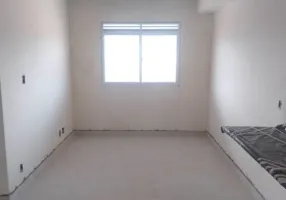 Foto 1 de Apartamento com 2 Quartos à venda, 32m² em Engenheiro Goulart, São Paulo