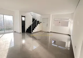 Foto 1 de Sobrado com 3 Quartos à venda, 113m² em Portão, Curitiba