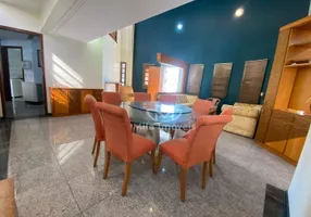 Foto 1 de Casa com 5 Quartos à venda, 400m² em Mata da Praia, Vitória