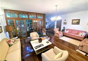 Foto 1 de Casa com 5 Quartos à venda, 360m² em São Francisco, Niterói