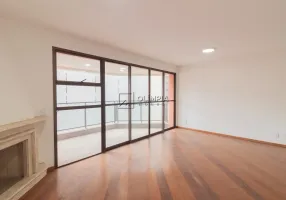 Foto 1 de Apartamento com 3 Quartos à venda, 155m² em Pompeia, São Paulo