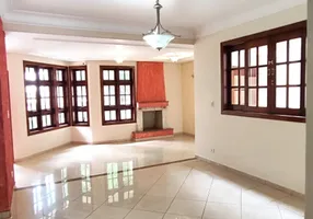 Foto 1 de Sobrado com 5 Quartos à venda, 496m² em Zona 07, Maringá