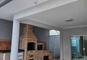 Foto 1 de Casa de Condomínio com 3 Quartos à venda, 221m² em Aparecidinha, Sorocaba