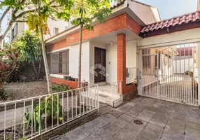Foto 1 de Casa com 3 Quartos à venda, 300m² em Higienópolis, Porto Alegre