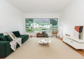 Foto 1 de Apartamento com 3 Quartos à venda, 146m² em Lagoa, Rio de Janeiro