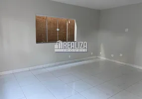 Foto 1 de Casa com 2 Quartos para alugar, 80m² em Jardim Italia, Uberaba