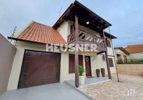 Foto 1 de Casa com 4 Quartos à venda, 220m² em Petrópolis, Novo Hamburgo