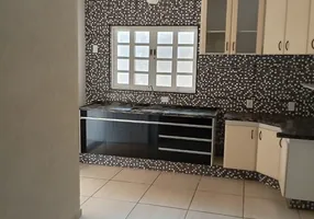 Foto 1 de Casa de Condomínio com 3 Quartos à venda, 180m² em Horto Florestal, Sorocaba