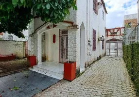 Foto 1 de Casa com 3 Quartos à venda, 229m² em Barra, Salvador