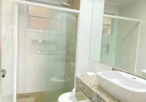 Foto 1 de Apartamento com 3 Quartos à venda, 80m² em Farolândia, Aracaju