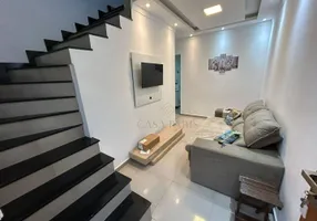 Foto 1 de Casa de Condomínio com 2 Quartos à venda, 60m² em Cidade Ocian, Praia Grande