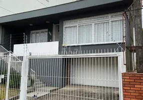 Foto 1 de Casa com 3 Quartos à venda, 243m² em Petrópolis, Porto Alegre