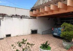 Foto 1 de Casa com 4 Quartos à venda, 139m² em Jardim Vinte e Cinco de Agosto, Duque de Caxias