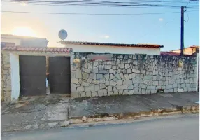 Foto 1 de Casa com 2 Quartos à venda, 192m² em Benedito Bentes, Maceió