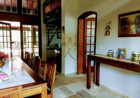 Foto 1 de Casa de Condomínio com 5 Quartos à venda, 690m² em Jardim Enseada, Ubatuba