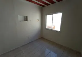 Foto 1 de Casa com 1 Quarto para alugar, 30m² em Paraíso, São Gonçalo