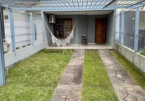 Foto 1 de Casa com 3 Quartos à venda, 125m² em Aberta dos Morros, Porto Alegre