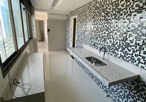 Foto 1 de Apartamento com 4 Quartos à venda, 127m² em Pina, Recife