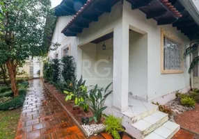 Foto 1 de Casa com 3 Quartos à venda, 150m² em Santa Maria Goretti, Porto Alegre