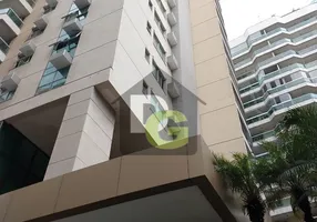 Foto 1 de Apartamento com 3 Quartos à venda, 130m² em Icaraí, Niterói