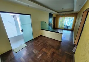 Foto 1 de Casa com 4 Quartos à venda, 250m² em Vila Noêmia, Mauá