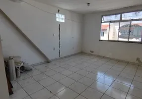 Foto 1 de Casa com 2 Quartos à venda, 215m² em Cajazeiras, Salvador