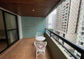 Foto 1 de Apartamento com 3 Quartos à venda, 94m² em Praia das Pitangueiras, Guarujá