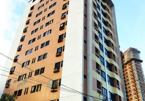 Foto 1 de Apartamento com 3 Quartos à venda, 71m² em Campo Grande, Recife