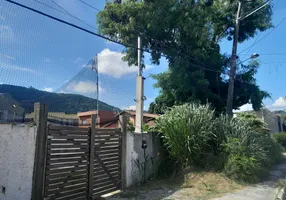 Foto 1 de Lote/Terreno à venda, 490m² em Marazul, Niterói