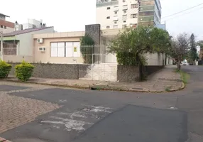 Foto 1 de Casa com 3 Quartos à venda, 330m² em Jardim Lindóia, Porto Alegre