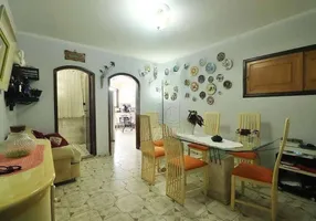 Foto 1 de Sobrado com 3 Quartos à venda, 293m² em Utinga, Santo André