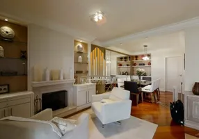 Foto 1 de Apartamento com 3 Quartos à venda, 212m² em Vila Suzana, São Paulo