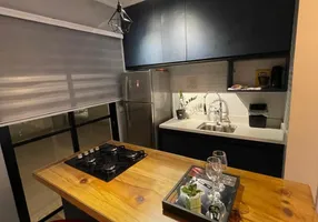 Foto 1 de Casa de Condomínio com 2 Quartos para venda ou aluguel, 75m² em Jardim Villaça, São Roque