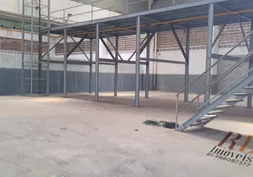 Foto 1 de Galpão/Depósito/Armazém com 3 Quartos para alugar, 600m² em Prazeres, Jaboatão dos Guararapes