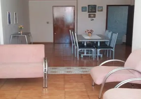 Foto 1 de Apartamento com 3 Quartos à venda, 100m² em Parque São Jorge, Franca
