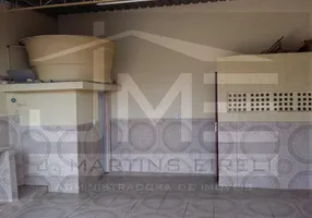 Foto 1 de Casa com 2 Quartos à venda, 180m² em Bangu, Rio de Janeiro