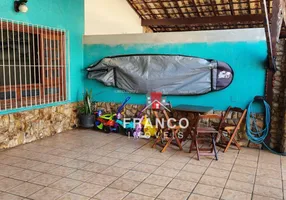 Foto 1 de Casa com 3 Quartos à venda, 99m² em Vila Tupi, Praia Grande