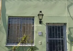 Foto 1 de Sobrado com 2 Quartos à venda, 50m² em Areal, Pelotas