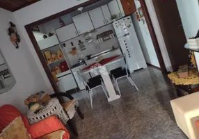 Foto 1 de Apartamento com 2 Quartos à venda, 44m² em Restinga, Porto Alegre