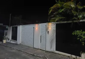 Foto 1 de Casa de Condomínio com 3 Quartos à venda, 170m² em Centro, Itaboraí