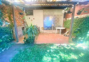 Foto 1 de Casa de Condomínio com 3 Quartos à venda, 105m² em Granja Guarani, Teresópolis