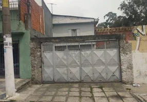 Foto 1 de Casa com 2 Quartos à venda, 156m² em Vila Taquari, São Paulo