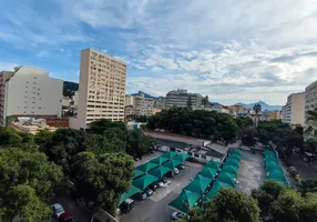 Foto 1 de Apartamento com 2 Quartos à venda, 73m² em Centro, Rio de Janeiro