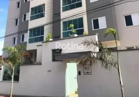 Foto 1 de Apartamento com 3 Quartos para alugar, 160m² em Patrimônio, Uberlândia