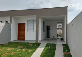 Foto 1 de Casa com 3 Quartos à venda, 180m² em Guarujá Mansões, Betim