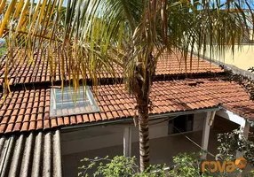 Foto 1 de Sobrado com 5 Quartos à venda, 350m² em Residencial Monte Pascoal, Goiânia